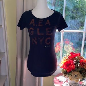 Women’s American Eagle Navy Blue Graphic Print Shirt Size Small